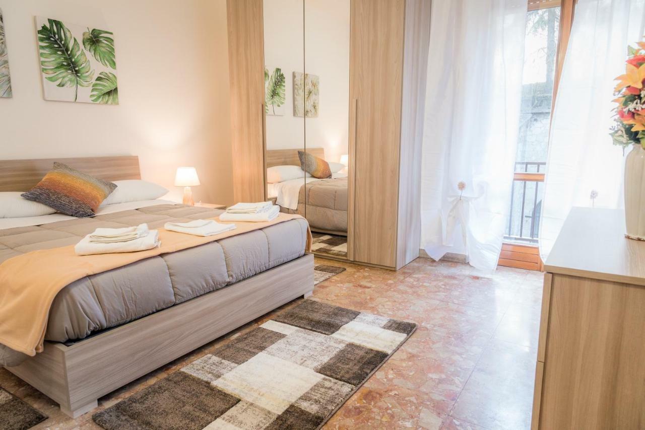 Gabrielli Rooms & Apartments - Maroncelli Verona Luaran gambar