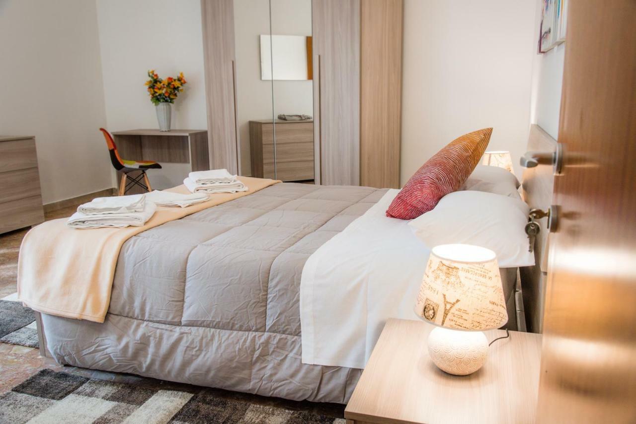 Gabrielli Rooms & Apartments - Maroncelli Verona Luaran gambar